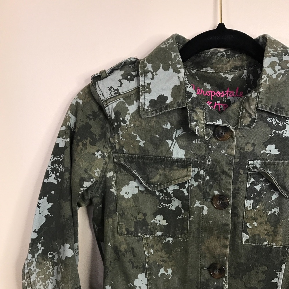 Jacket - Picture 2 of 4